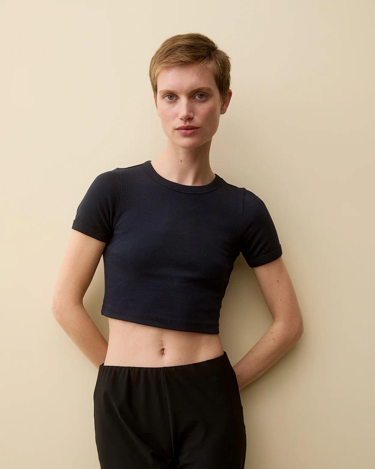 1011-car-crop-navy-1.webp CAR CROP | Navy
