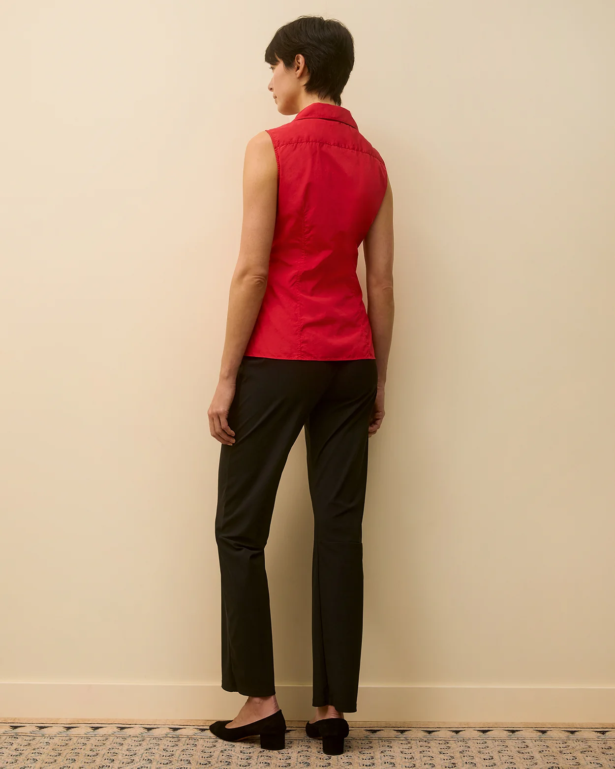 ROSIE SLEEVELESS SHIRT | Red